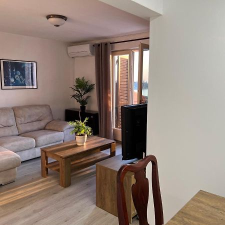 Sea View Apartment Porec Exterior photo